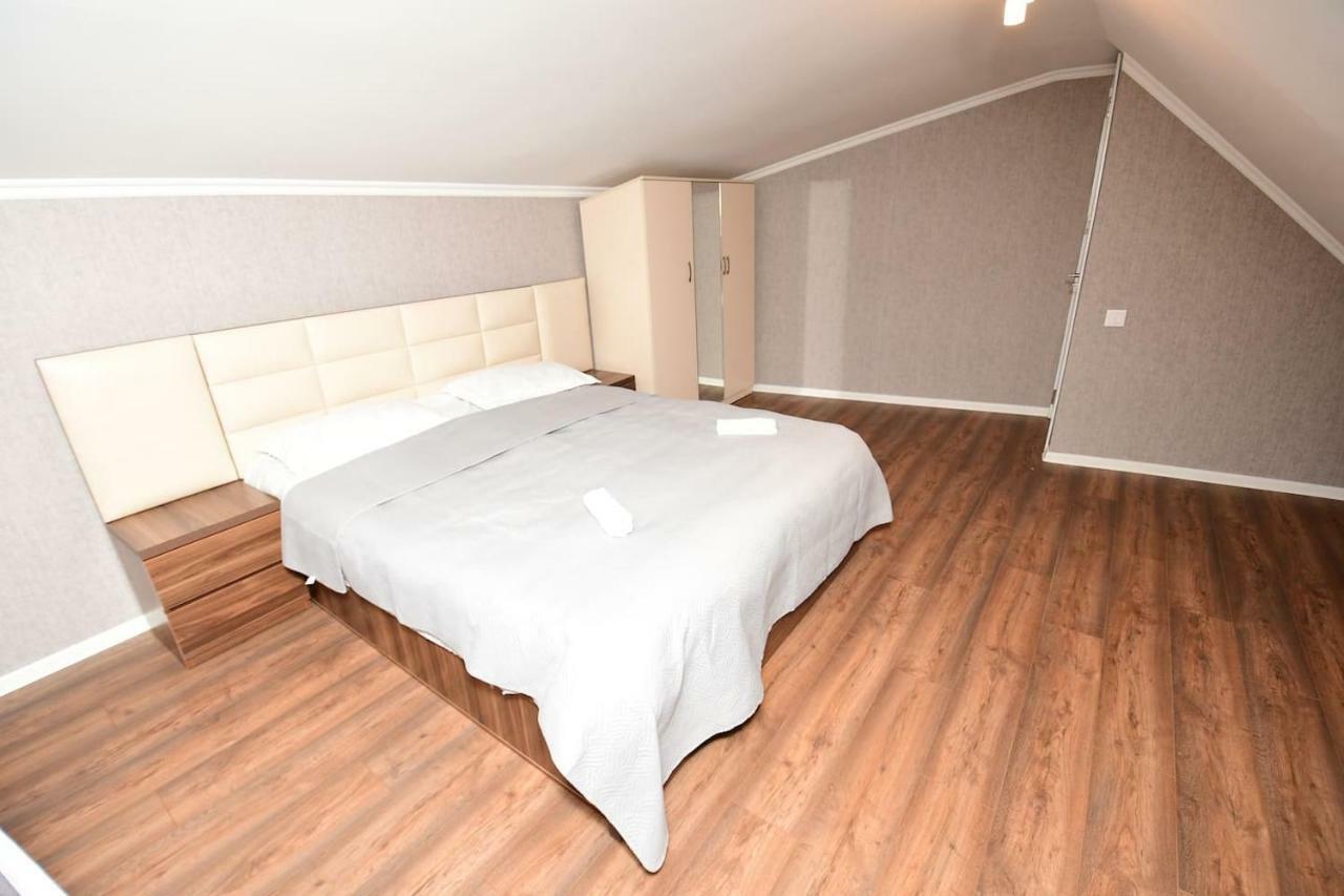 Freedom Square Apartment Tbilisi Exterior foto